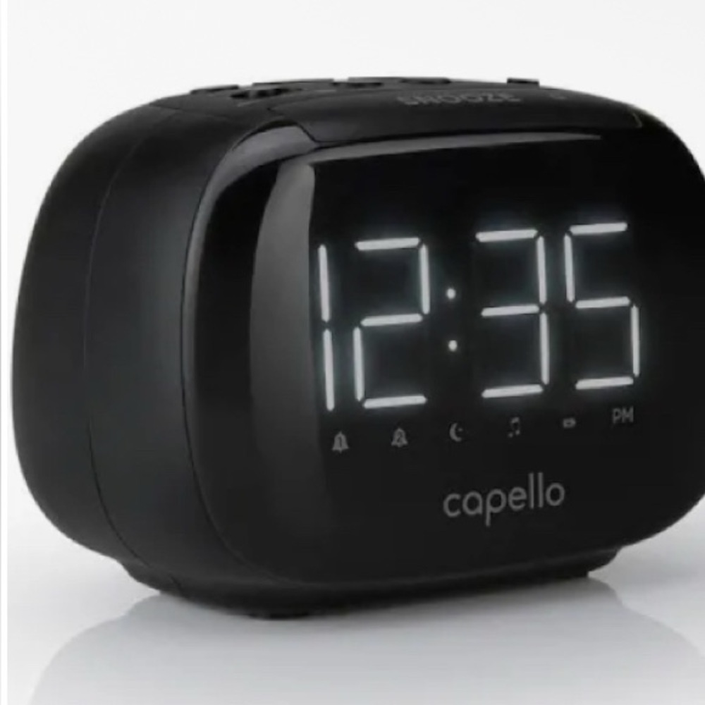 Capello Model: CR15 Digital Alarm Clock AM FM Radio BRAND NEW